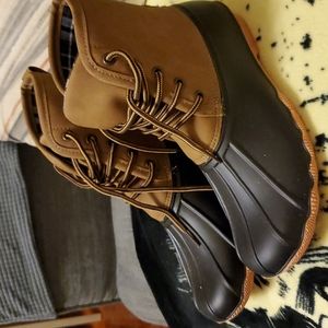 New Rain duck boots